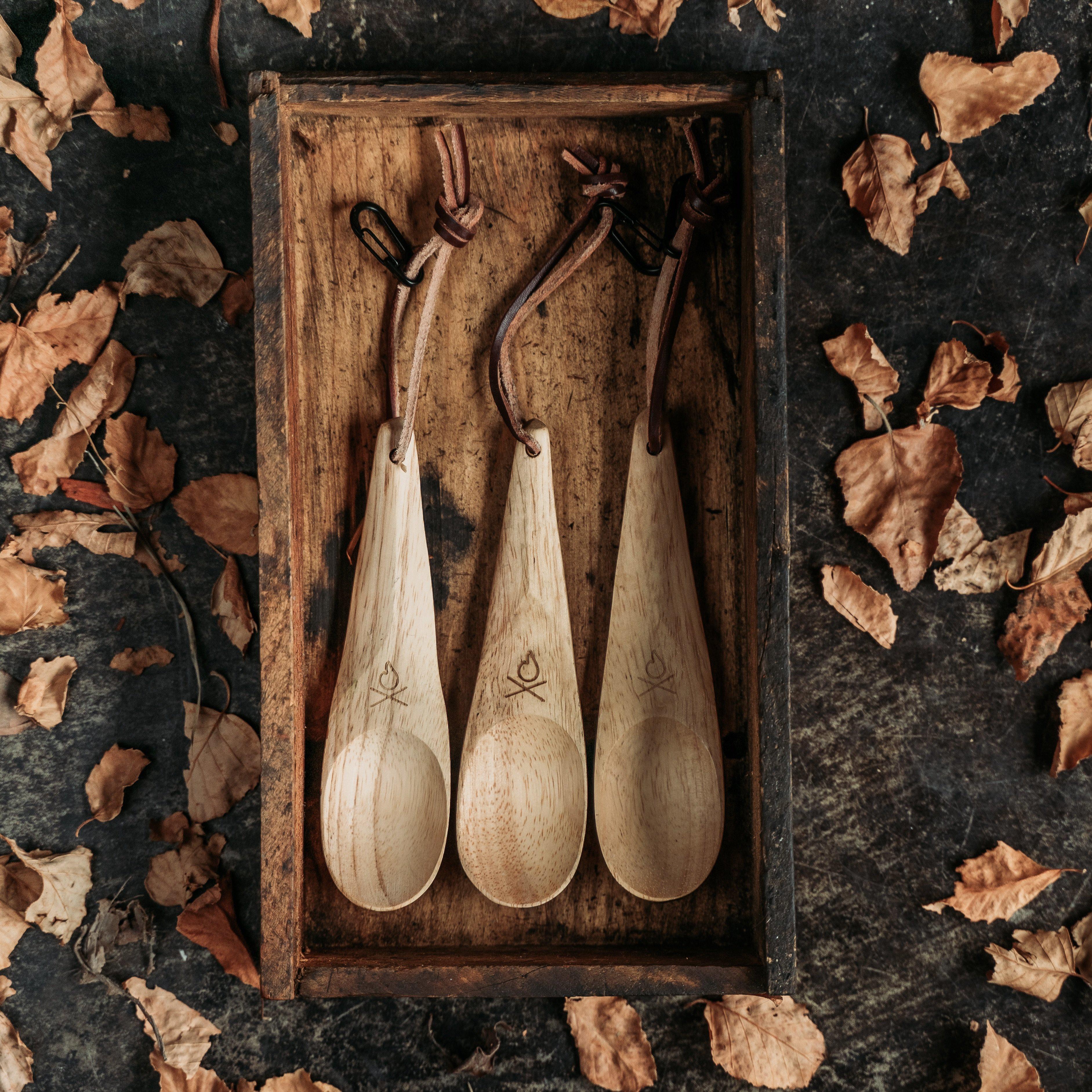 Three Überleben Kanu Spoons for camping.